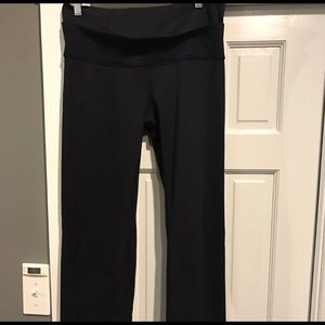 Lululemon Black Wunder Under Leggings